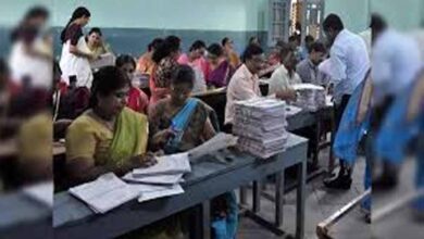 छुट्टियों में भी ड्यूटी: शिक्षक करेंगे बोर्ड कॉपियों की जांच, स्कूलों के आसपास कड़ी सुरक्षा