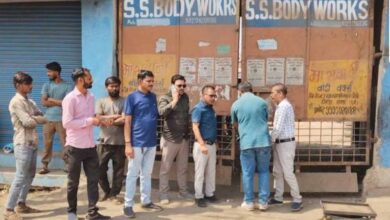 संपत्तिकर नहीं चुकाने वालों पर निगम सख्त, बड़े बकायेदारों के परिसर किए सील संपत्तिकर नहीं चुकाने वालों पर निगम सख्त, बड़े बकायेदारों के परिसर किए सील