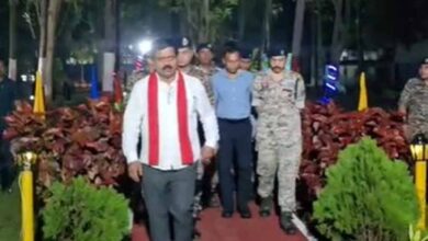 रात में बस्तर के CRPF कैंप पहुंचे गृहमंत्री विजय शर्मा, जोखिम भरे सड़क सफर के बीच किया दौरा