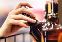 शराबियों के लिए खुशखबरी! होली पर दिल्ली में नहीं रहेगा ड्राई डे, 4 मार्च को खुलेंगी शराब की दुकानें