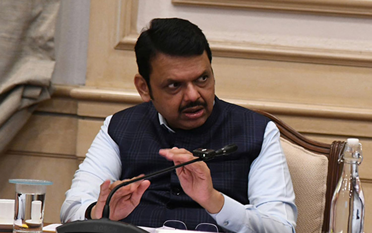 अवैध धर्मांतरण से हुई शादी में जन्मे बच्चे का धर्म क्या होगा? सरकार ला रही है नया कानून अवैध धर्मांतरण से हुई शादी में जन्मे बच्चे का धर्म क्या होगा? सरकार ला रही है नया कानून