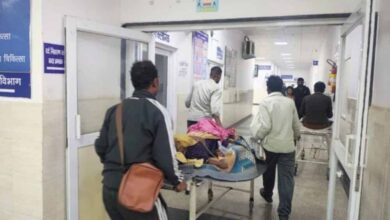 ग्वालियर अस्पताल में बदहाल व्यवस्था: 20 दिन से बंद लिफ्ट, मरीजों को सीढ़ियों से ले जाने की मजबूरी ग्वालियर अस्पताल में बदहाल व्यवस्था: 20 दिन से बंद लिफ्ट, मरीजों को सीढ़ियों से ले जाने की मजबूरी