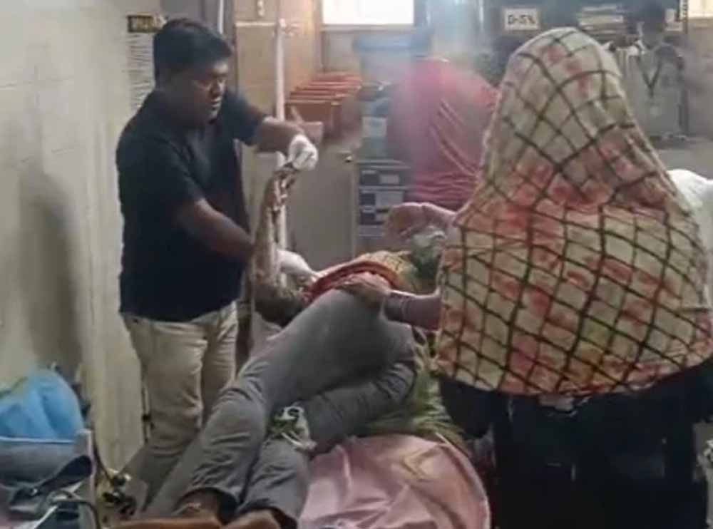 कटनी में पुरानी रंजिश पर बमबाजी, 9 लोग घायल; इलाके में भारी पुलिस बल तैनात