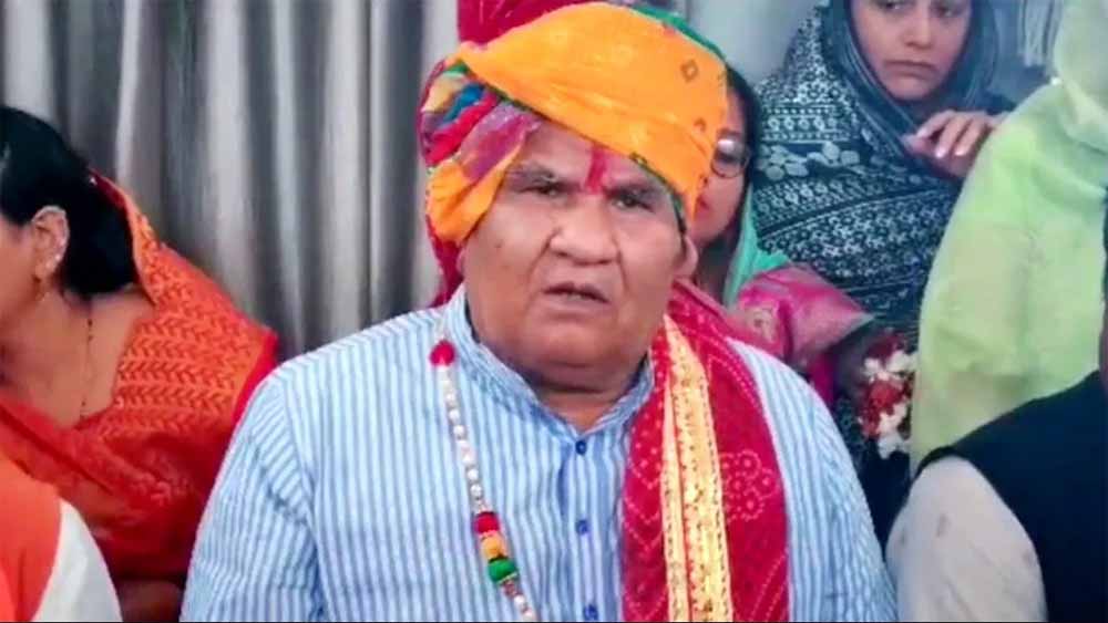 किसानों की आर्थिक सशक्तता का आधार बनी प्रधानमंत्री किसान सम्मान निधि एवं मुख्यमंत्री किसान कल्याण योजना : मंत्री वर्मा किसानों की आर्थिक सशक्तता का आधार बनी प्रधानमंत्री किसान सम्मान निधि एवं मुख्यमंत्री किसान कल्याण योजना : मंत्री वर्मा