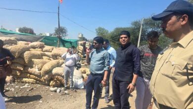 महू के कोदरिया में बिना अनुमति चल रहे आलू चिप्स कारखानों पर प्रशासन का शिकंजा, तीन इकाइयां सील