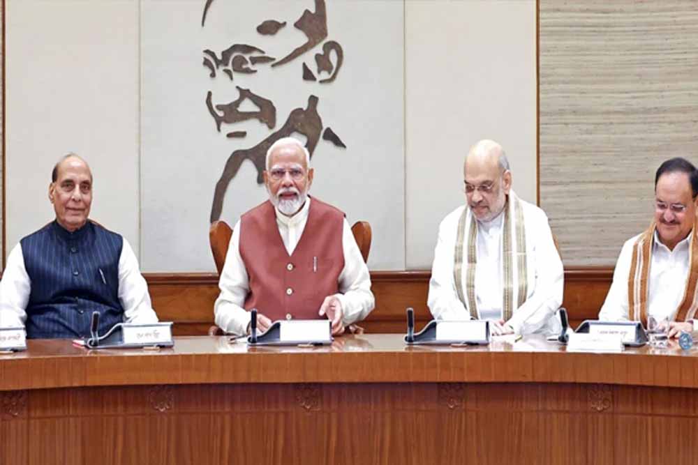 मोदी कैबिनेट का बड़ा फैसला: 33,660 करोड़ की योजना मंजूर, बनेंगे 100 औद्योगिक पार्क