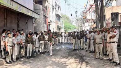 दिल्ली तरुण हत्याकांड पर उबाल, प्रदर्शनकारियों ने कहा—4-5 का एनकाउंटर कर दो, तसल्ली हो जाएगी