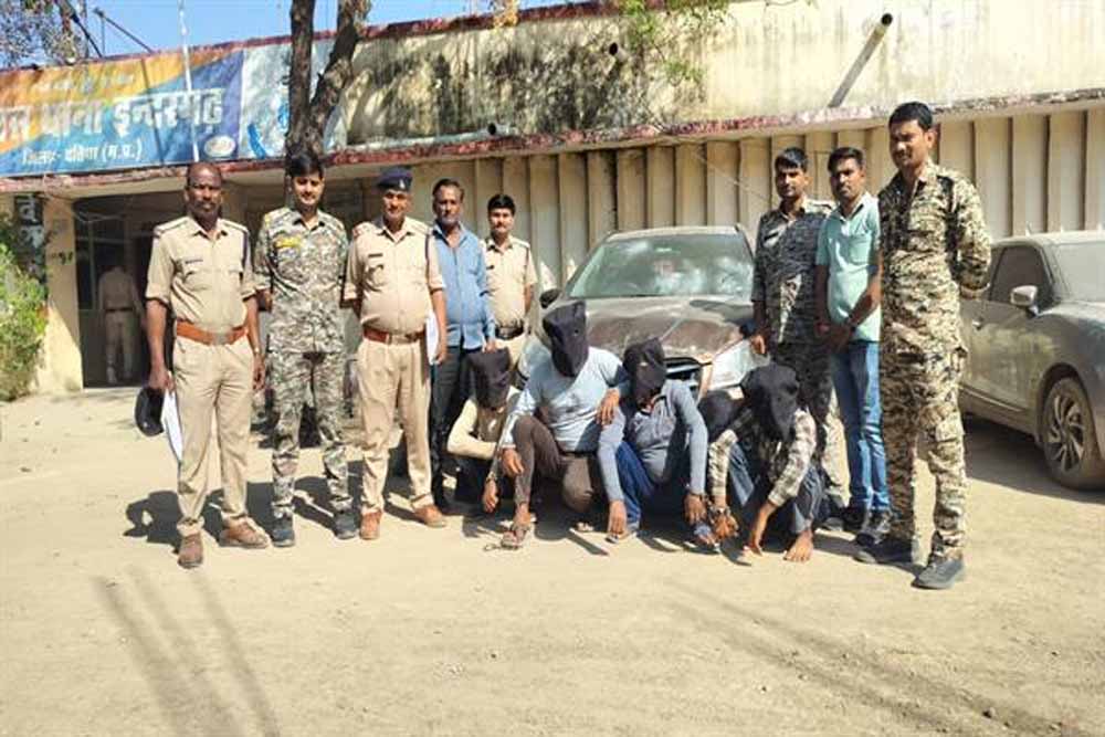 मध्यप्रदेश पुलिस की अवैध हथियारों के विरुद्ध सख्त कार्रवाई