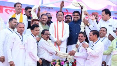 मुख्यमंत्री विष्णु देव साय कबीर मठ आश्रम में आयोजित अखिल भारतीय सद्गुरु कबीर संत सम्मेलन में हुए शामिल मुख्यमंत्री विष्णु देव साय कबीर मठ आश्रम में आयोजित अखिल भारतीय सद्गुरु कबीर संत सम्मेलन में हुए शामिल