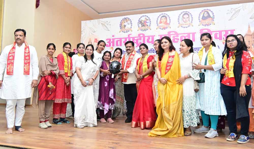 मैं भारत हूं” थीम पर भव्य बाइक-स्कूटी रैली, गोल्डन बुक ऑफ वर्ल्ड रिकॉर्ड में दर्ज मैं भारत हूं” थीम पर भव्य बाइक-स्कूटी रैली, गोल्डन बुक ऑफ वर्ल्ड रिकॉर्ड में दर्ज