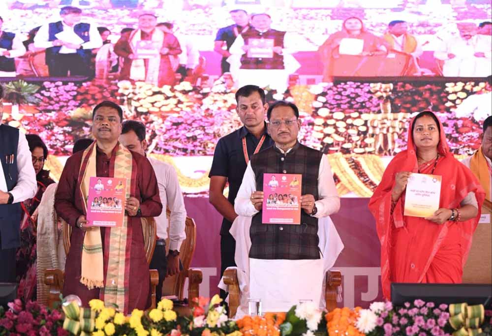 महतारी वंदन योजना से मातृशक्ति को मिला आर्थिक संबल : मुख्यमंत्री  विष्णु देव साय