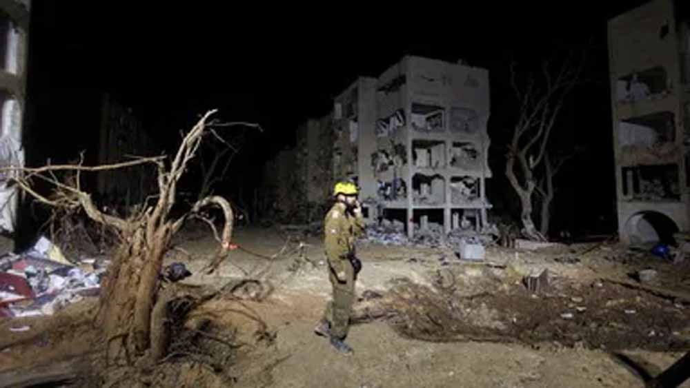 इजरायल में ‘लिटल इंडिया’: जलेबी-गुलाब जामुन के साथ गूंजती है हिंदी की मिठास इजरायल में ‘लिटल इंडिया’: जलेबी-गुलाब जामुन के साथ गूंजती है हिंदी की मिठास