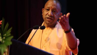 शासन, प्रशासन और उद्योग जगत मिलकर प्रदेश के विकास और सुरक्षा को नई मजबूती प्रदान कर रहे: सीएम योगी