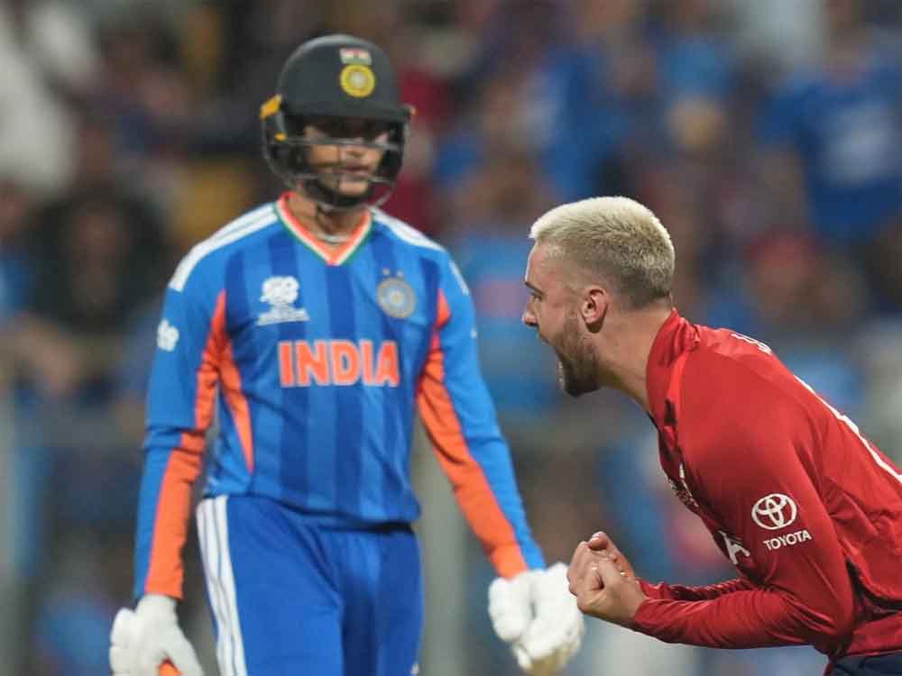 फाइनल से पहले बड़ा फैसला? खराब फॉर्म के चलते क्या अभिषेक शर्मा होंगे बाहर