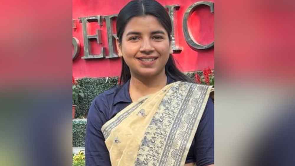 UPSC 2026 में कांधला की आस्था जैन का कमाल, सेल्फ स्टडी से हासिल की ऑल इंडिया 9वीं रैंक