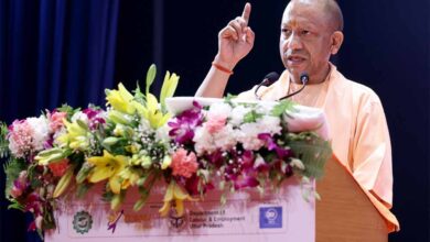 महिला दिवस पर सीएम योगी का तोहफा, 3 लाख से अधिक आंगनबाड़ी कार्यकत्रियों को आयुष्मान कार्ड का सुरक्षा कवच महिला दिवस पर सीएम योगी का तोहफा, 3 लाख से अधिक आंगनबाड़ी कार्यकत्रियों को आयुष्मान कार्ड का सुरक्षा कवच