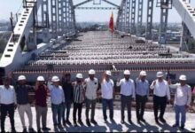 इंदौर में डबल डेकर फ्लाईओवर निर्माण ने पकड़ी रफ्तार, 400 टन ‘बो स्ट्रिंग’ हवा में असेंबल