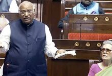 पाकिस्तान पर बरसे मल्लिकार्जुन खरगे, बोले– अफगानिस्तान में हो रही बर्बरता पर दुनिया चुप क्यों?