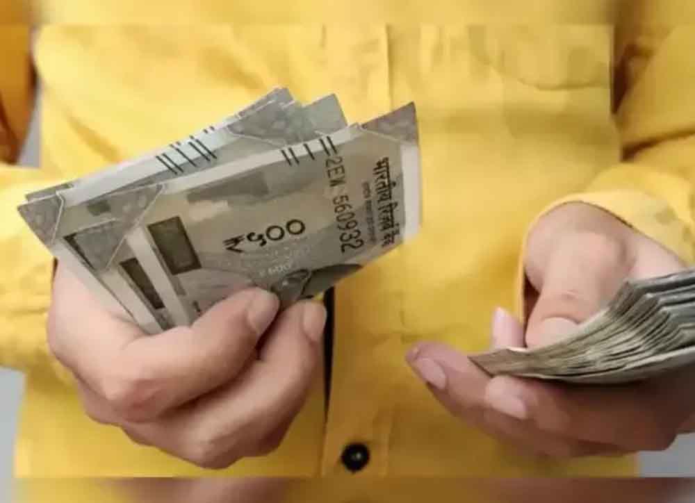 एमपी में गेहूं खरीदी का बड़ा ऐलान: 2585 रुपये MSP, किसानों के लिए जरूरी निर्देश जारी एमपी में गेहूं खरीदी का बड़ा ऐलान: 2585 रुपये MSP, किसानों के लिए जरूरी निर्देश जारी