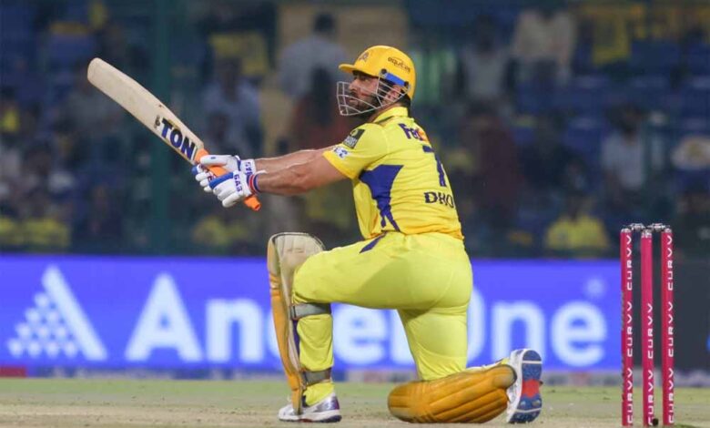 धोनी को नंबर 8-9 पर भेजना बेकार, टीम को नहीं मिलेगा फायदा: पुजारा