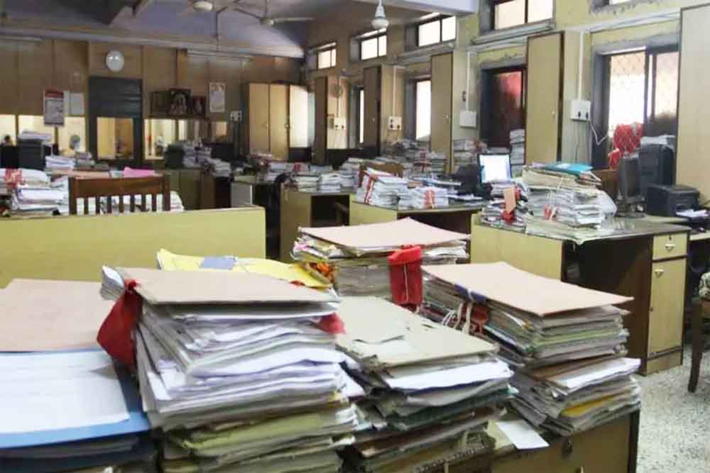 24 साल बाद बड़ा बदलाव: सरकारी नौकरी के नियमों में होगा बड़ा सुधार, सभी विभागों में लागू! 24 साल बाद बड़ा बदलाव: सरकारी नौकरी के नियमों में होगा बड़ा सुधार, सभी विभागों में लागू!