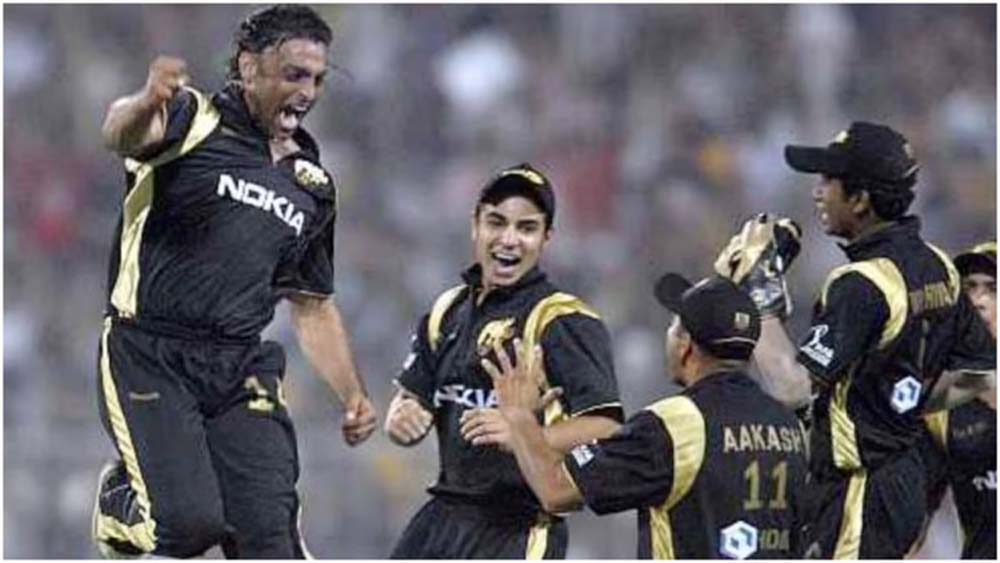 IPL में चमके थे 11 पाकिस्तानी खिलाड़ी, फिर अचानक लगा बैन! जानिए क्या थी वजह IPL में चमके थे 11 पाकिस्तानी खिलाड़ी, फिर अचानक लगा बैन! जानिए क्या थी वजह