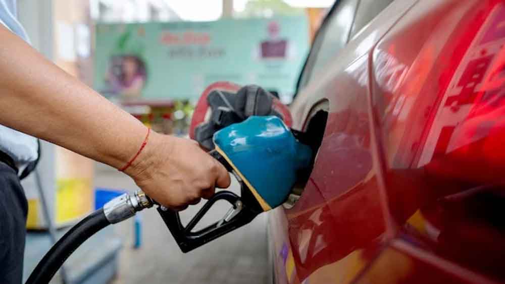 पेट्रोल-डीजल के नए रेट जारी: दिल्ली में ₹94.77 तो जयपुर में ₹105.11 प्रति लीटर