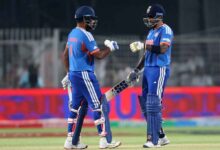 ईडन गार्डन्स में तेजी से बढ़ रहा भारत का स्कोर, तिलक-सैमसन ने बदले गियर ईडन गार्डन्स में तेजी से बढ़ रहा भारत का स्कोर, तिलक-सैमसन ने बदले गियर