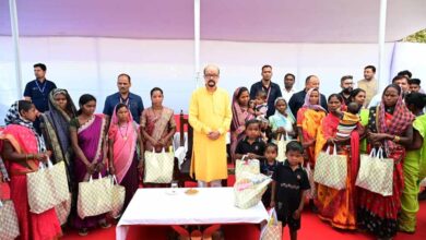 राज्यपाल रमेन डेका ने बैगा-बिरहोर आदिवासियों की संस्कृति को सहेजने की दी सीख