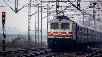 होली के बाद ट्रेनें फिर फुल, जबलपुर से दिल्ली, इंदौर, जयपुर और अहमदाबाद के यात्रियों की बढ़ी परेशानी