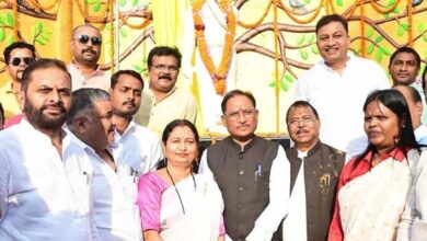 माँ भारती के वीर सपूत चंद्रशेखर आज़ाद को नमन: मुख्यमंत्री विष्णुदेव साय ने अंबिकापुर में प्रतिमा का किया अनावरण
