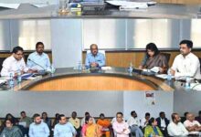 जनता से जुड़ी सभी सेवाएं को लोक सेवा गारंटी अधिनियम के दायरे में होना चाहिए