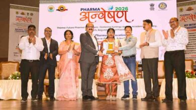 श्री शंकराचार्य प्रोफेशन यूनिवर्सिटी की अंजू डहरिया और श्वेता ने लहराया परचम श्री शंकराचार्य प्रोफेशन यूनिवर्सिटी की अंजू डहरिया और श्वेता ने लहराया परचम