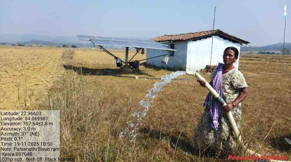 क्रेडा विभाग की योजनाओं से दो वर्षों में आमजन के जीवन में आया सकारात्मक बदलाव,सौर ऊर्जा आधारित प्रणालियों से पेयजल, रोशनी और सिंचाई सुविधाएं हुई मजबूत क्रेडा विभाग की योजनाओं से दो वर्षों में आमजन के जीवन में आया सकारात्मक बदलाव,सौर ऊर्जा आधारित प्रणालियों से पेयजल, रोशनी और सिंचाई सुविधाएं हुई मजबूत
