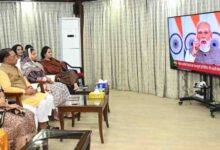 मुख्यमंत्री विष्णुदेव साय ने आज राजधानी रायपुर स्थित मुख्यमंत्री निवास में प्रधानमंत्री नरेंद्र मोदी का राष्ट्र के नाम प्रसारित संबोधन सुना