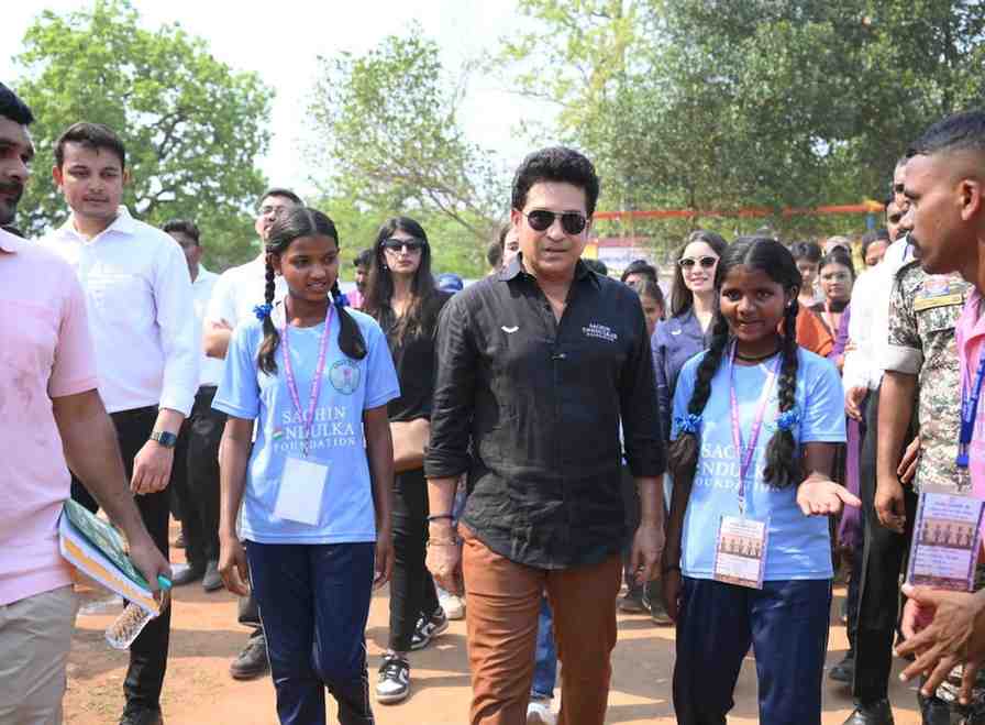 सचिन तेंदुलकर का बस्तर आगमन बदलते बस्तर की सशक्त पहचान : मुख्यमंत्री विष्णुदेव साय