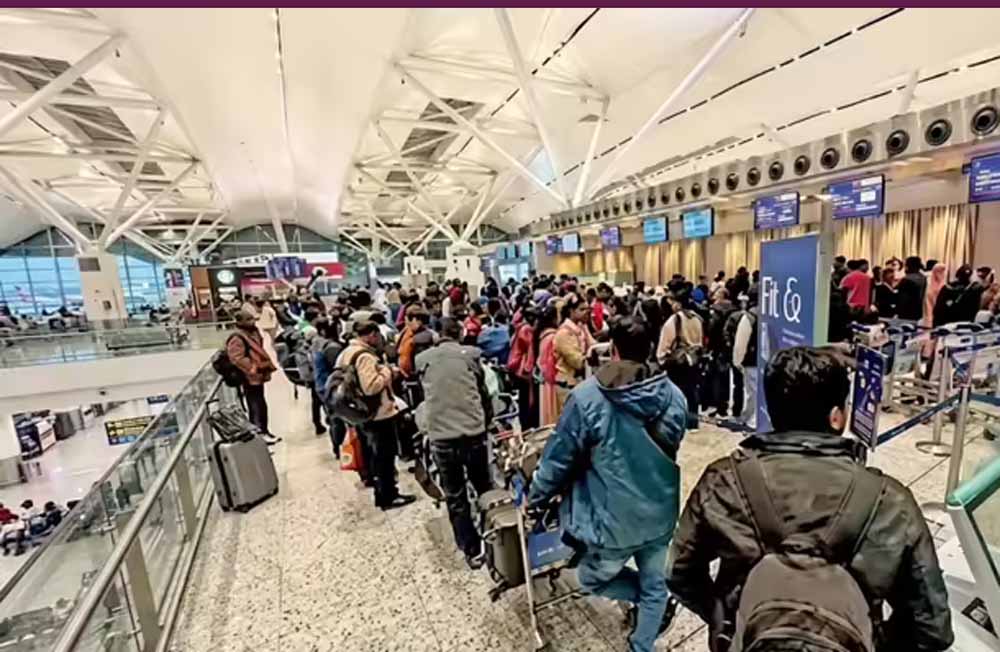 दिल्ली एयरपोर्ट की नई पहल, यात्रियों के लिए लॉन्च की 20 भाषाओं में वीडियो सीरीज़ दिल्ली एयरपोर्ट की नई पहल, यात्रियों के लिए लॉन्च की 20 भाषाओं में वीडियो सीरीज़