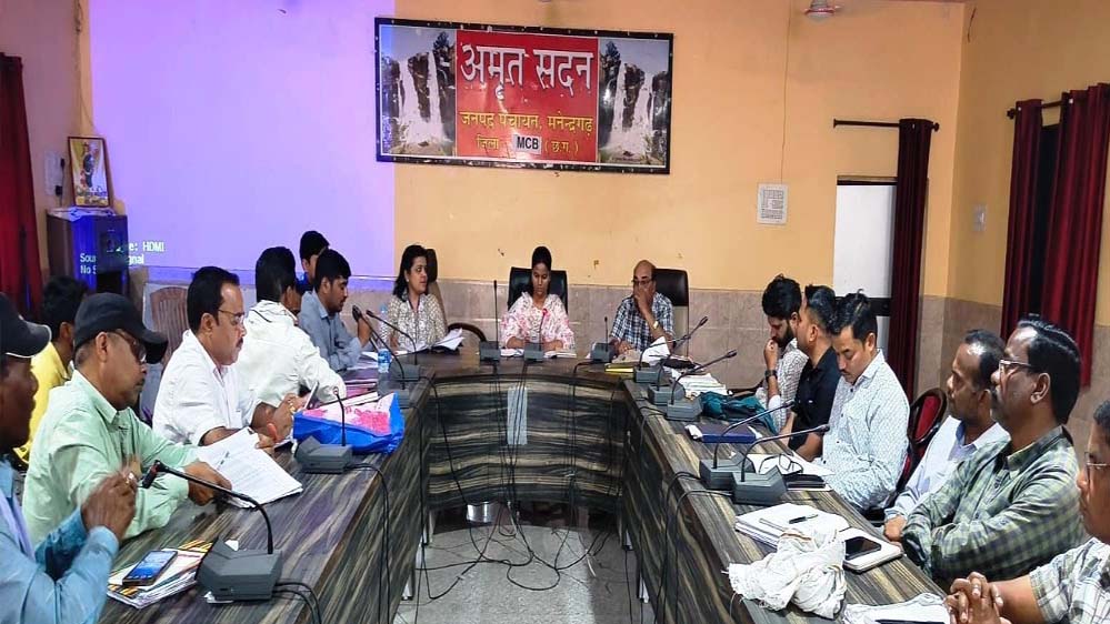 पीवीटीजी सर्वे में तेजी, मैदानी अमले को मिला प्रशिक्षण पीवीटीजी सर्वे में तेजी, मैदानी अमले को मिला प्रशिक्षण