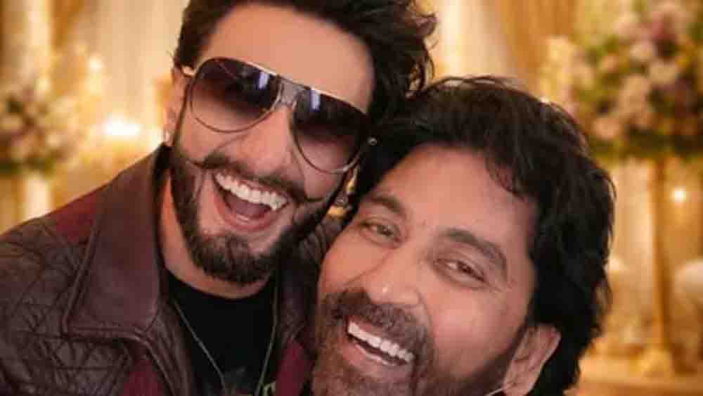 1 करोड़ फीस की अफवाह पर बोले विवेक, इतना पैसा नहीं मिला 1 करोड़ फीस की अफवाह पर बोले विवेक, इतना पैसा नहीं मिला