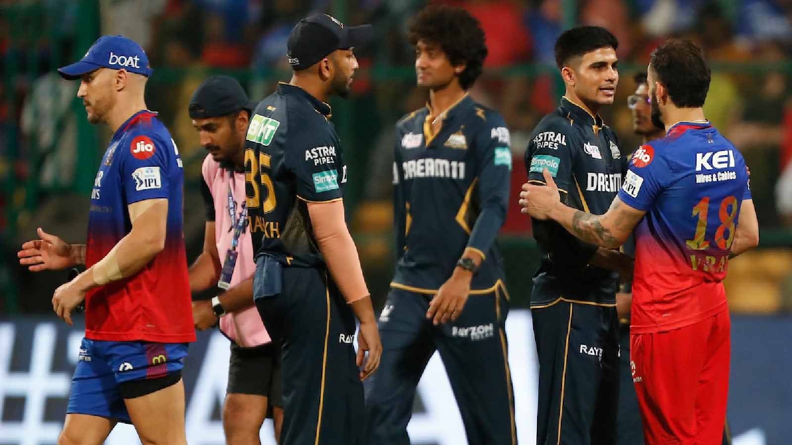 शुभमन गिल बनाम विराट कोहली: GT और RCB की टक्कर के लिए पिच और मौसम की रिपोर्ट शुभमन गिल बनाम विराट कोहली: GT और RCB की टक्कर के लिए पिच और मौसम की रिपोर्ट