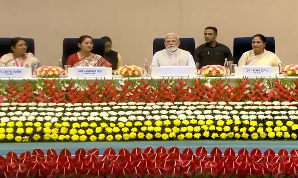 भारत 21वीं सदी के सबसे बड़े फैसले की ओर बढ़ेगा: पीएम मोदी ने कहा, देश की विकास यात्रा में ऐतिहासिक कदम भारत 21वीं सदी के सबसे बड़े फैसले की ओर बढ़ेगा: पीएम मोदी ने कहा, देश की विकास यात्रा में ऐतिहासिक कदम