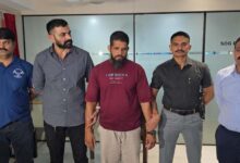 अरबपति परिवार की महिला जिम ट्रेनर के जाल में फंसी, आरोपी को पकड़ा गया