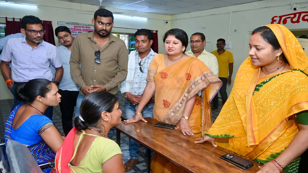 जहां गूंजता था लालातंक वहां लगी बाच चौपाल जहां गूंजता था लालातंक वहां लगी बाच चौपाल