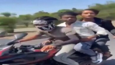 रफ्तार, स्टंट और मौत: रील शूट के दौरान ट्रेलर से टकराई बाइक, 3 युवकों की मौत