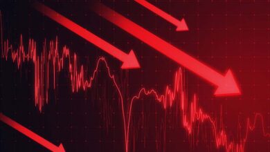 शेयर बाजार में हलचल, सेंसेक्स-निफ्टी में गिरावट, US से जापान तक फैला संकट, क्रूड की कीमतें 0 के पार