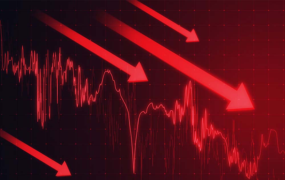 शेयर बाजार में हलचल, सेंसेक्स-निफ्टी में गिरावट, US से जापान तक फैला संकट, क्रूड की कीमतें 0 के पार
