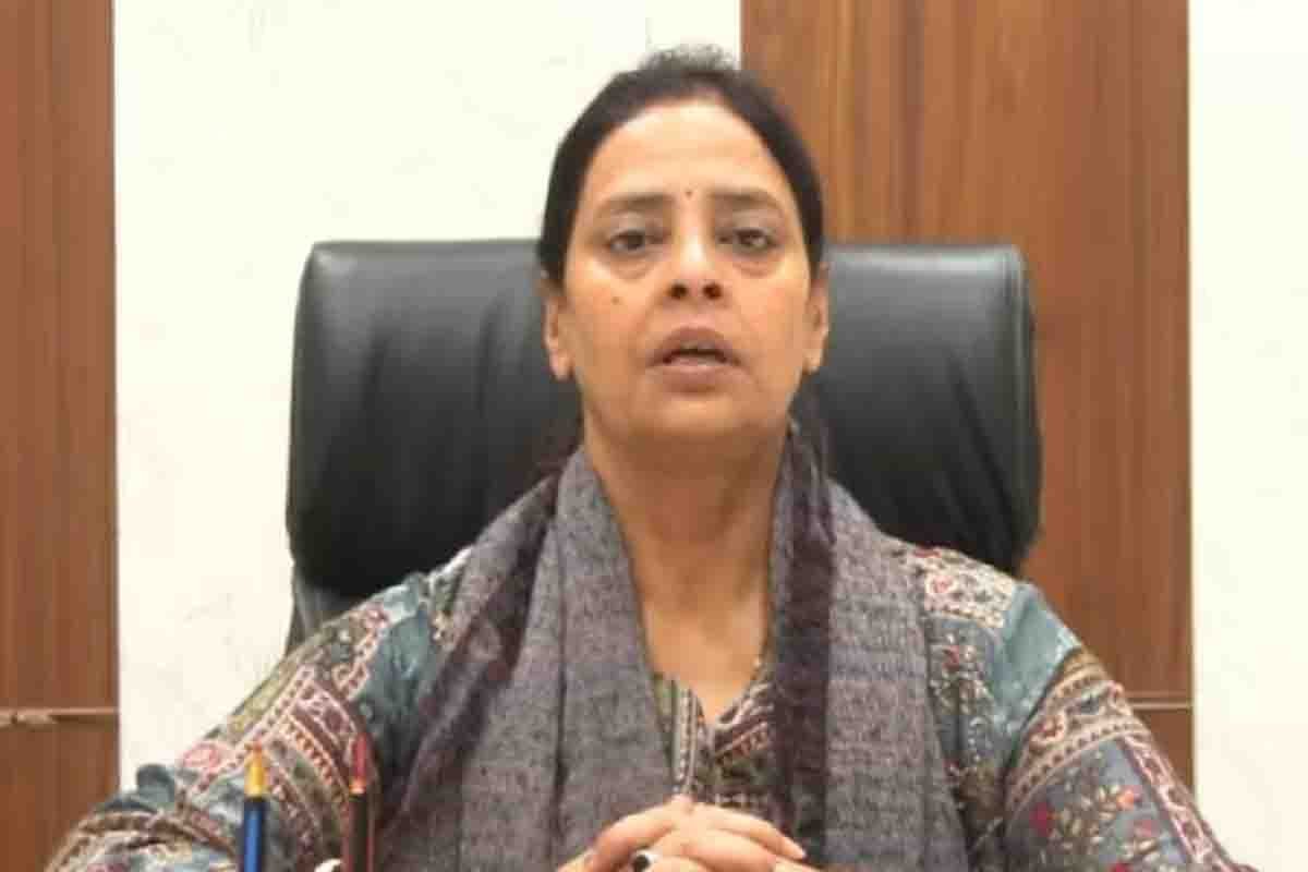 मानगो मेयर सुधा गुप्ता की अनूठी मिसाल, सरकारी गाड़ी और मानदेय का त्याग कर पेश की सादगी की मिसाल मानगो मेयर सुधा गुप्ता की अनूठी मिसाल, सरकारी गाड़ी और मानदेय का त्याग कर पेश की सादगी की मिसाल
