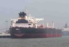 होर्मुज जलडमरूमध्य में बढ़ी हलचल: 16 जहाजों की आवाजाही, तेल आपूर्ति में राहत के संकेत