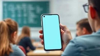 स्कूल में फोन ले जाना पड़ेगा महंगा, बच्चों की पढ़ाई और दिमाग पर असर, दुनिया भर में बढ़ा बैन