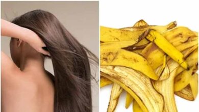 केले के छिलके से बनाएं हेयर मास्क, बालों की ग्रोथ और शाइन बढ़ाने का आसान तरीका